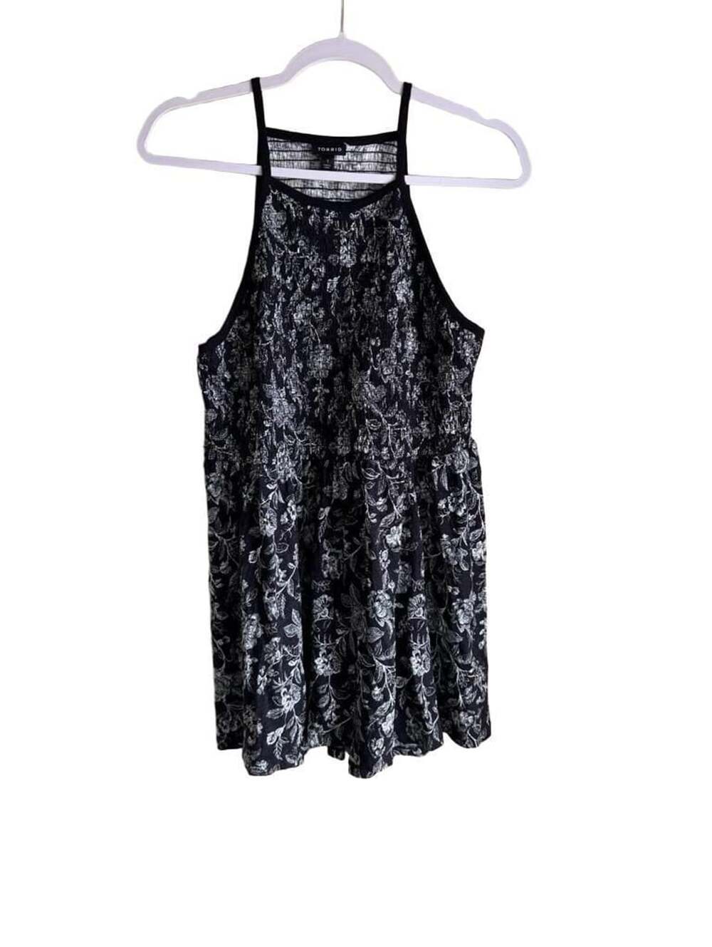 Torrid Black Floral Smocked Halter Babydoll Tank Top Size 1X 14-16